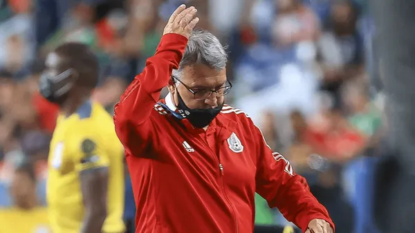 A Liga MX coach went all out against Tata.