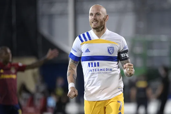 A significant player in the San Jose Earthquakes is close to leaving the team.