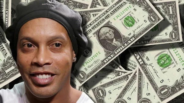 After being released from prison in Paraguay, the Brazilian media confirmed Ronaldinho's bankruptcy but that seems to have remained in the past after knowing what he charges for advertising