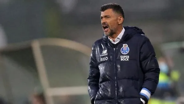 After firing Gennaro Gattuso, the club where Chucky Lozano plays will make his replacement official in the next few hours