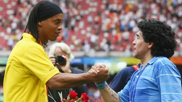 After the death of Diego Maradona, Ronaldinho exposed when it was the best night that he spent with Maradona and surprised all his followers