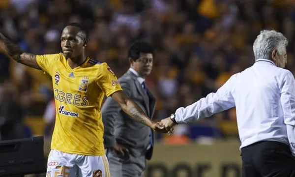 After the defeat of Tigres against Cruz Azul, one of the most targeted due to poor performance was Julian Quiñones, but everything has a reason for the support of the coach.