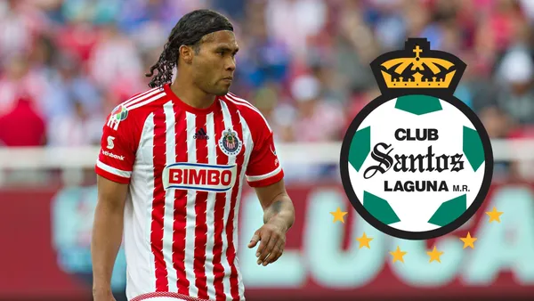 After the departure of Diego Valdés, Santos is looking for a midfielder and Carlos "Gullit" Peña could be the one.