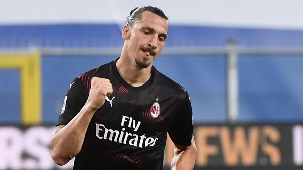 After undergoing several check-ups, Zlatan made the decision to go under the knife, where they performed an arthroscopy. In October he turns 40. Retirement could be considered.