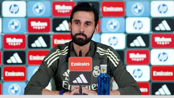 Álvaro Arbeloa prepares Real Madrid's match against Valencia - Real Madrid