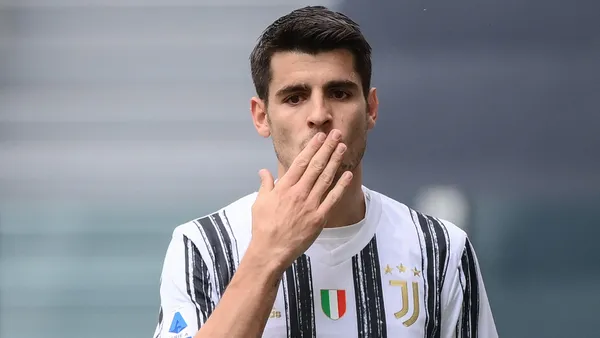 Alvaro Morata with the Juventus jersey