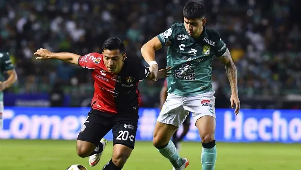 Angel Mena's Leon best player threatens to extend Atlas' 70 years without a title with a first-leg win