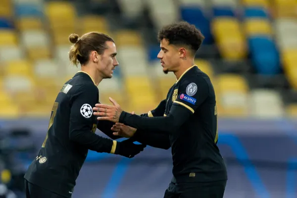 Antoine Griezmann on £594,000; Phillipe Coutinho on £406,000; Miralem Pjanic on £271,000; and Samuel Umtiti on £212,000 are all still at the club with no hopes of transfers or pay cuts. FC Barcelona remains in debts of over £1.3bn and it looks likely that amount will rise this season.