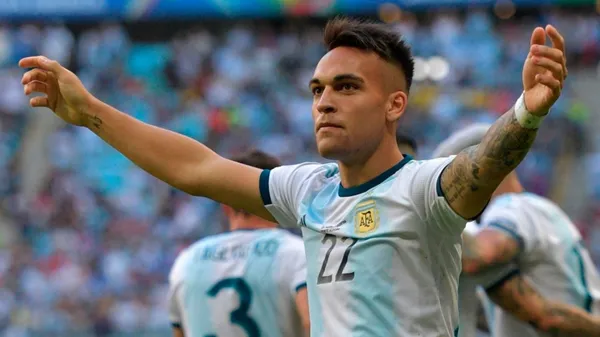 Argentina beat Bolivia for the South America qualifiers for the World Cup 2022 with Lio Messi and Lautaro Martínez playing aside.