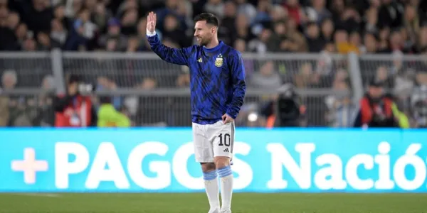 Argentina will face Peru next Tuesday night in National Stadium from Lima with the captain as a starter.