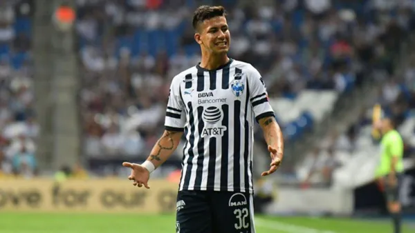Argentine authorities carried out a raid on the offices of the country's football association and few clubs over alleged cases of money laundering and tax evasion over the transfer of some players to Liga MX.