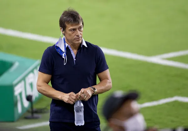 Argentinian head coach was once at Chivas when he lost a chance that he could find now at the Brazilian side.