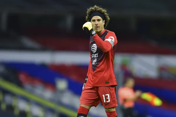 At the Azteca Stadium, America defeated Tigres 1-0 with a goal from Henry Martín in a match valid for Day 15 of the Liga MX. With this, they qualified for the next stage of the contest.