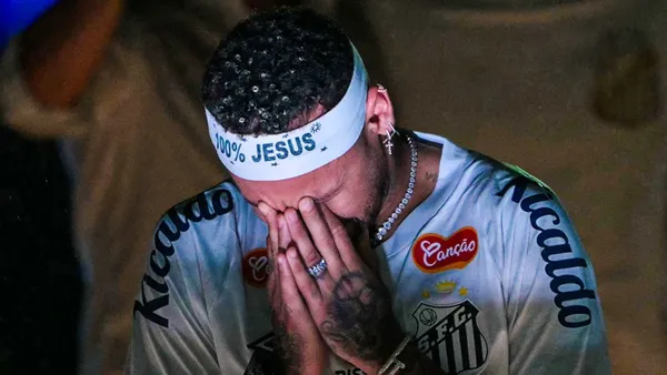 Bargain Buyout: Neymar's Santos Contract Includes Surprisingly Low Fee.