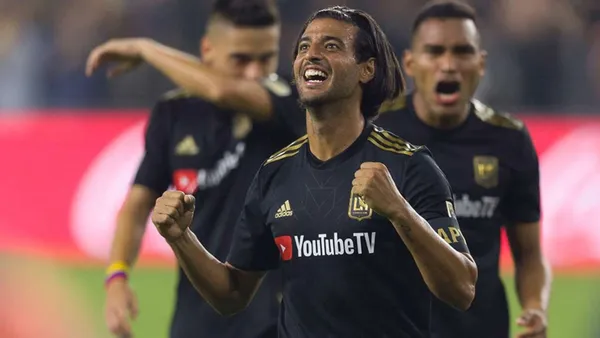 Carlos Vela with the LAFC jersey.