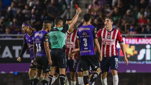 Chivas is in terrible form and the future of the team looks uncertain.