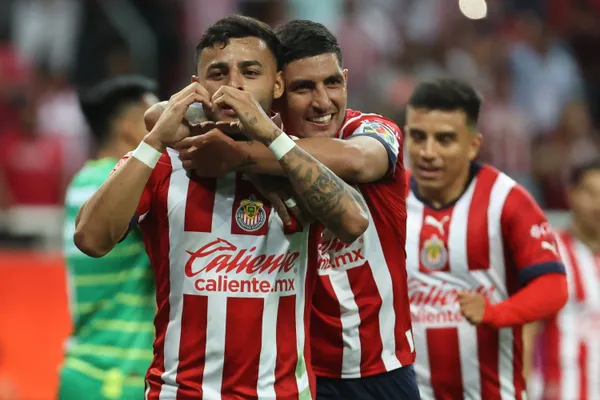 Chivas player who has been compared to Jair Pereira, but who again leaves doubts on Chivas
