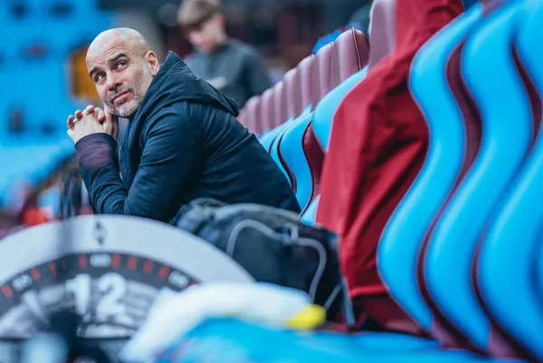 Citizens are in trouble not only inside the court but also outside the court