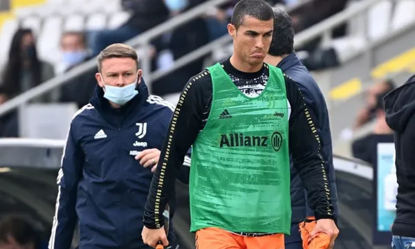 Cristiano Ronaldo can't have a second of peace. A former Juventus star strongly criticized him for an unusual reason.
