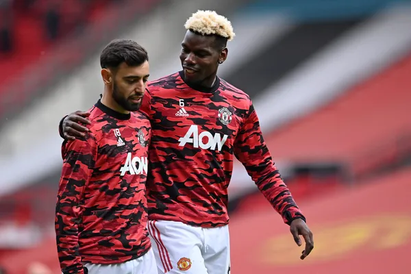 Cristiano Ronaldo earns £510,000 weekly on his 2-year contract at Manchester United. he is the best-paid footballer at Manchester United and in the English premier league. David de Gea, Jadon Sancho, Raphael Varane and Paul Pogba round off the Top 5 of the best-paid players at Manchester United.