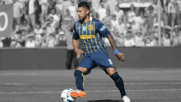 Cruz Azul isn't been able reach an agreement with Racing Club from Argentina for the renew Walter Montoya's loan and problems begin.