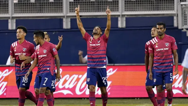 Diego Armando Maradona is still looking for Club Gimnasia y Esgrima de La Plata, and an MLS player has offered.