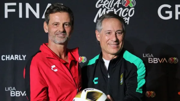 Diego Coca or Ariel Holan will join the select list of Argentine managers who have won the title in the history of short tournaments in Mexico.