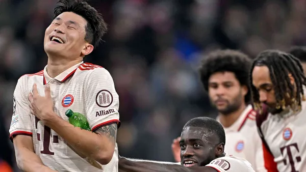 Early in the second half, the South Korean defender took advantage of a corner kick to make it 2-0 with a header.