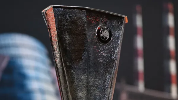 Europa League cup | Photo: @EuropaLeague