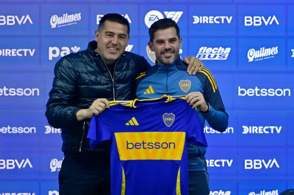 Ex-footballer blasts Fernando Gago's coaching at Racing: "There was a playing clique, the rest just survived." A harsh look at his manageme