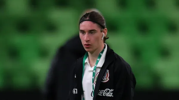 Flores has had two caps with El Tri.