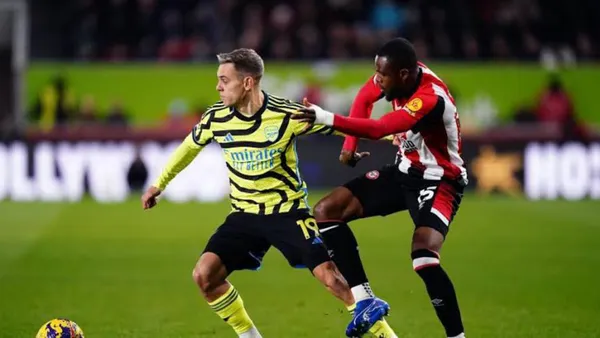 Follow the minute-by-minute match between Brentford and Arsenal at the Gtech Community Stadium.