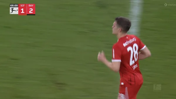 Freiburg defender brought his team closer on the scoreboard against Bayern