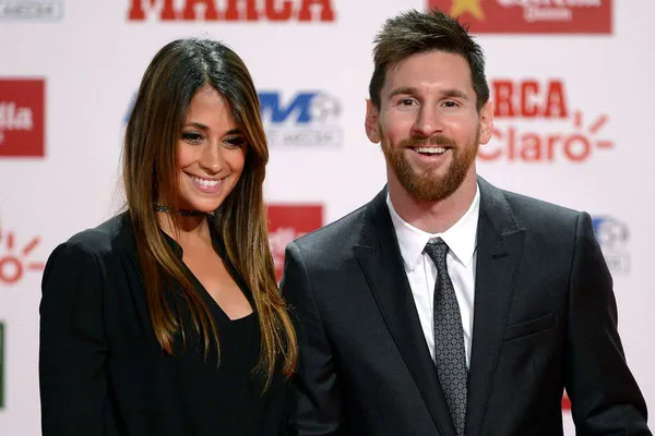 From the beginning Lionel Messi was clear that he was in love with her who remind him that he wrote in which he announced that Antonella would be his girlfriend.