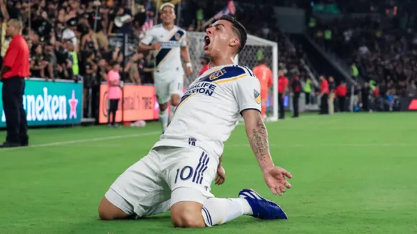 Guillermo Barros Schelotto is having a really negative streak, the team never found again a leader on the pitch since Zlatan Ibrahimović left, is Pavon that leader?