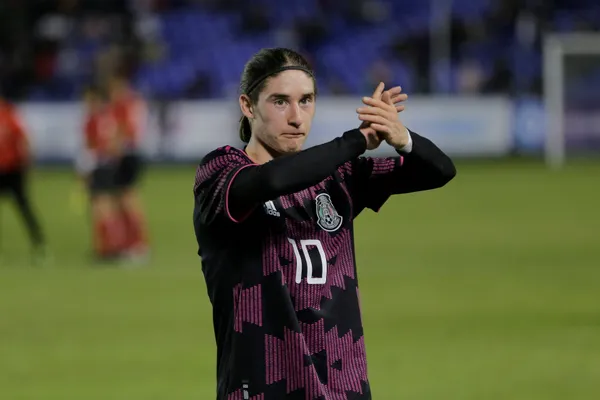 He announced that he’s ready to commit with El Tri.