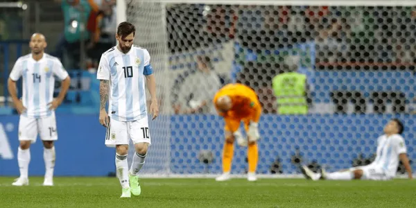 He barely played a friendly with Argentina and would start against the champion of the Copa América in Qatar.