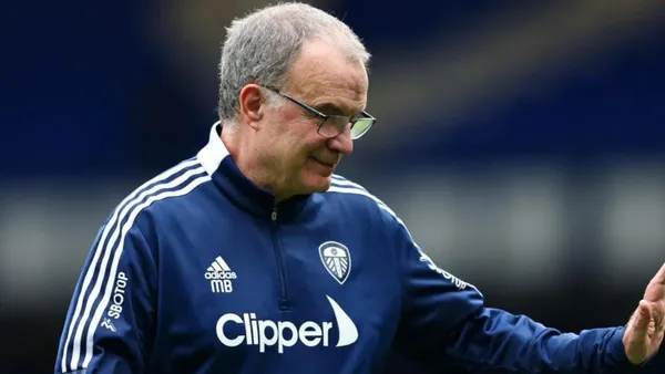 He coached Atlas and Club América in the 90s.