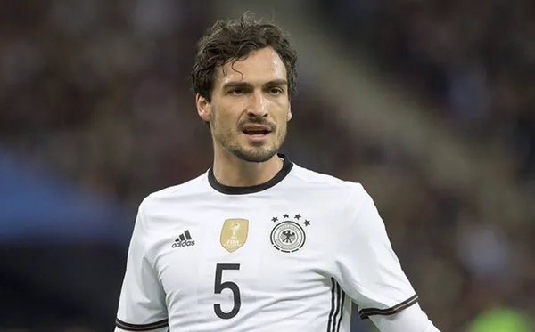 He is set to be one of the best German defenders on the future and the three top European sides chase him.