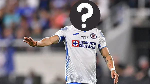 He might have to sign with Los Cementeros if he intends to play the next six months and be considered to Tata Martin's squad