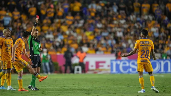 He mocked Cruz Azul for their drought of titles.