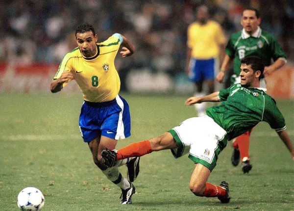 He was part of Mexico National Team in the 1999 FIFA Confederations Cup.