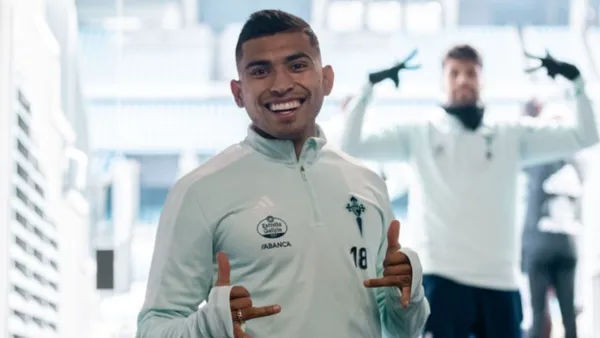 He was registered as a Celta de Vigo player in the last few hours.