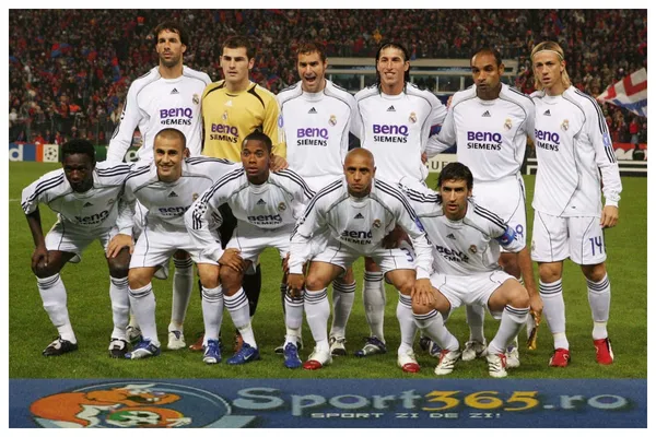 He was signed by Real Madrid and surrounded himself with stars, but the crazy habits he had with alcohol ruined his career.