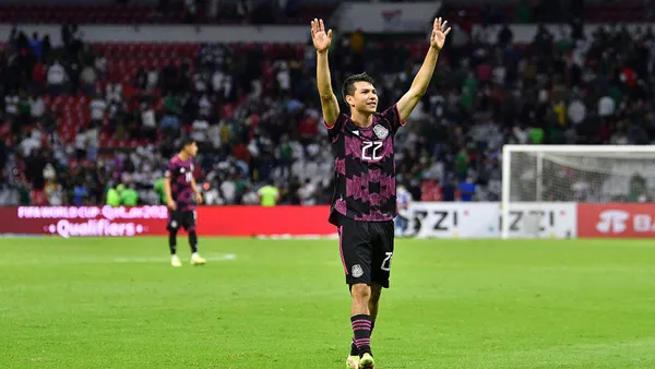 Hirving Lozano played a huge game against Honduras, and generated the madness of the public, who used social networks to honor and thank what he did on the field of play.