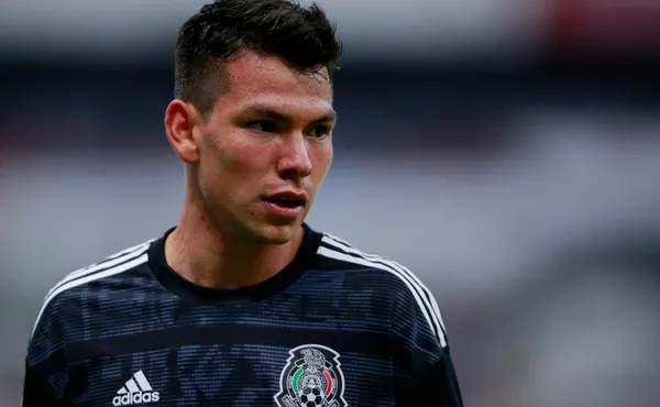 Hirving Lozano was knocked out with a blow to the head and is expected to recover in five weeks.