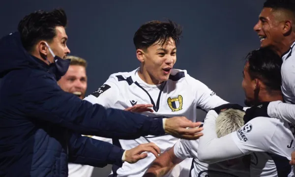 His skills caught the attention of every scout in the world, and it has been said he will win Ballon d'Or in a few years. Since a long time ago he is considered the succesor of Neymar, and now he made his debut.