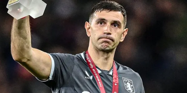 If Dibu Martinez leaves Aston Villa there are already candidates to replace him