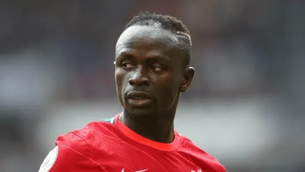 In a surprise twist, the Senegalese striker's replacement would come from Chelsea.