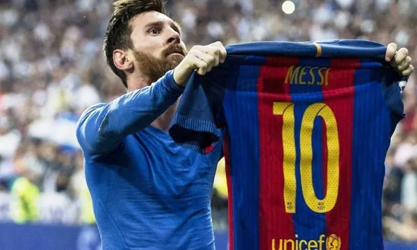 In response to the uncertainty that the Catalans live after Leo finished his contract with the club, the fans have turned to the store of the Culé enclosure full of confidence.